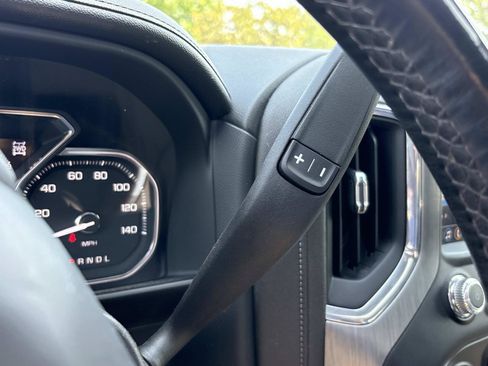 Used 2022 GMC Sierra 3500 Denali w/ Denali Black Diamond Edition AWD/4WD image 26