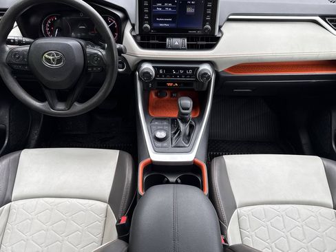 Used 2019 Toyota RAV4 Adventure AWD/4WD image 13