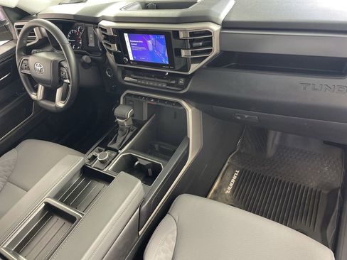 Used 2024 Toyota Tundra SR5 w/ SR5 Convenience Package image 25