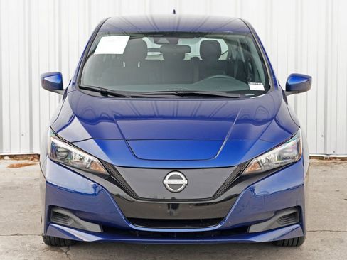 Used 2025 Nissan Leaf S image 39