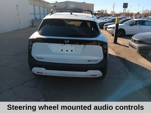 New 2026 Nissan Kicks SR w/ Illumination Package image 6