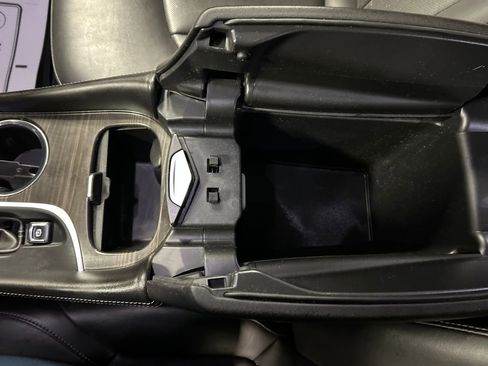 Used 2019 Buick Envision Essence image 21