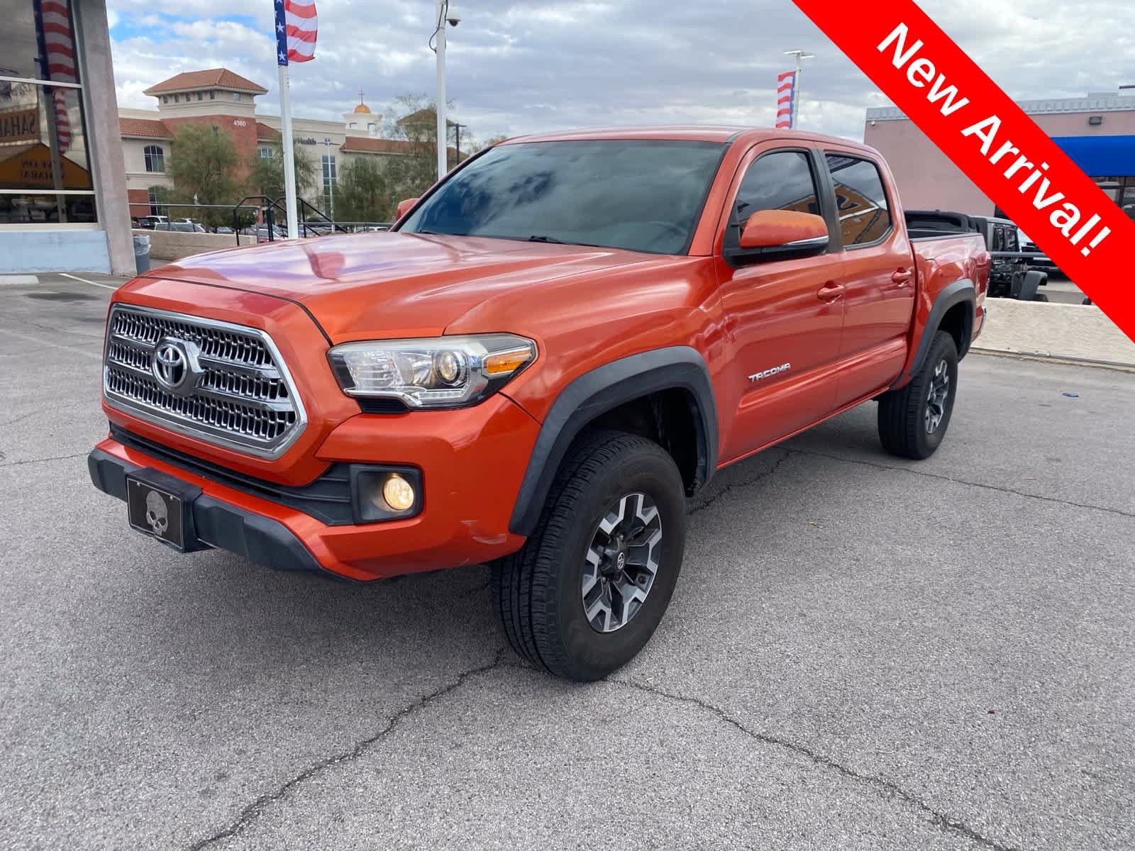Used 2017 Toyota Tacoma TRD Off-Road w/ Tow Package (A/T) AWD/4WD image 1