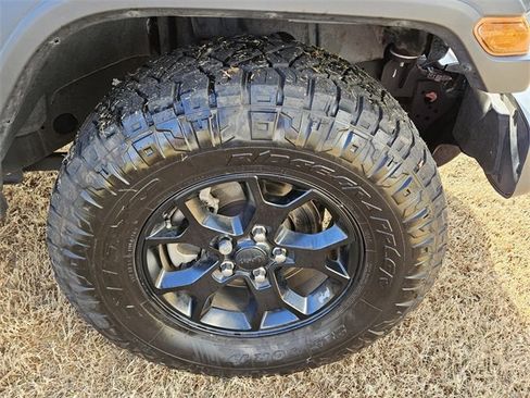 Used 2021 Jeep Wrangler Unlimited Sport image 15