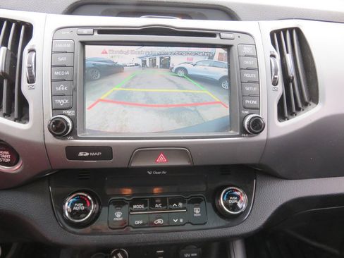 Used 2016 Kia Sportage EX w/ EX Premium Package AWD/4WD image 18