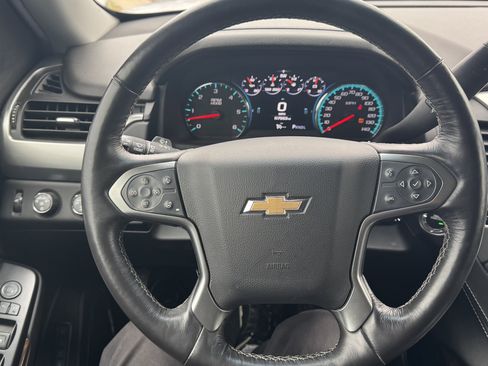 Used 2017 Chevrolet Tahoe LT w/ LT Signature Package image 18