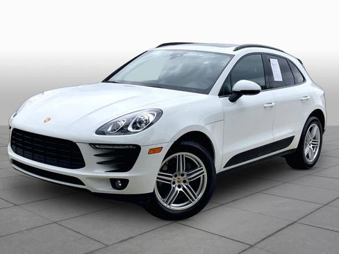 Used 2018 Porsche Macan AWD/4WD image 1