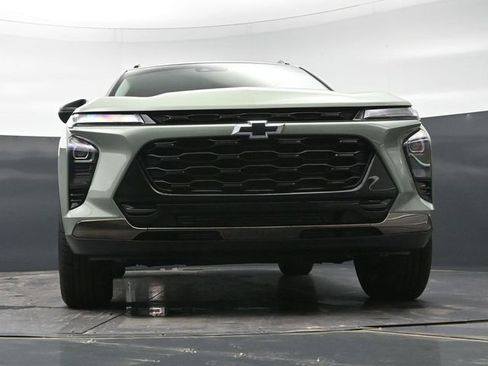 Used 2025 Chevrolet Trax ACTIV w/ Driver Confidence Package image 39