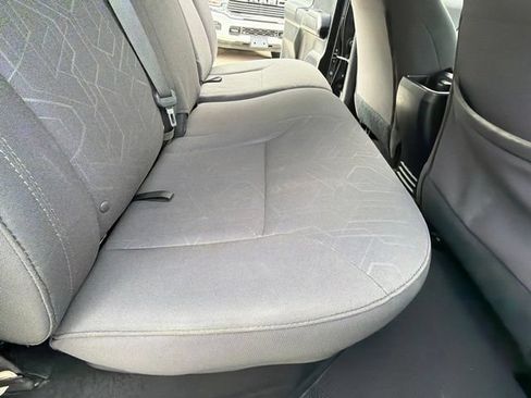 Used 2017 Toyota Tacoma TRD Off-Road w/ Tow Package (A/T) AWD/4WD image 90
