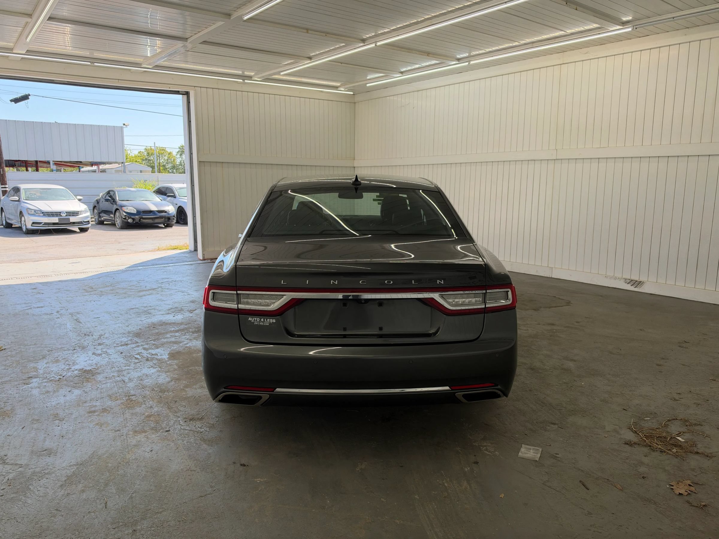 Used 2020 Lincoln Continental FWD image 6