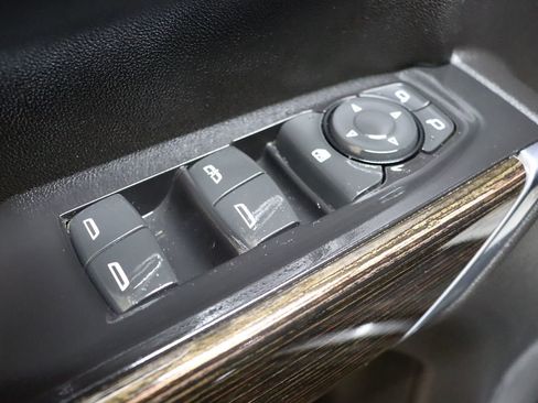 Used 2021 GMC Sierra 1500 SLE image 37