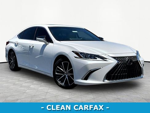 Used 2024 Lexus ES 300h w/ Premium Package FWD image 3
