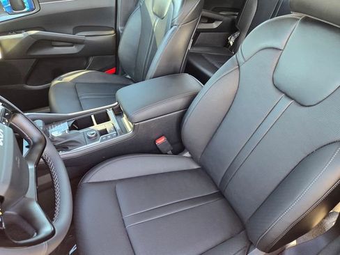 New 2026 Kia Sorento S image 21