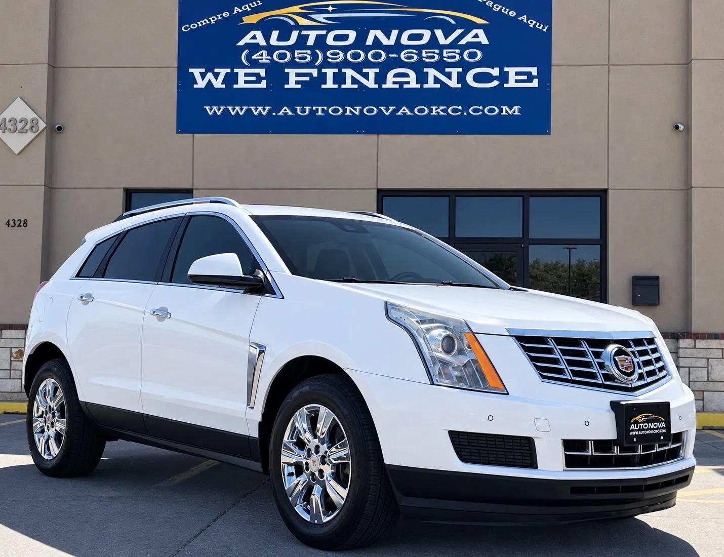 Used 2014 Cadillac SRX Luxury w/ Driver Awareness Package FWD image 1