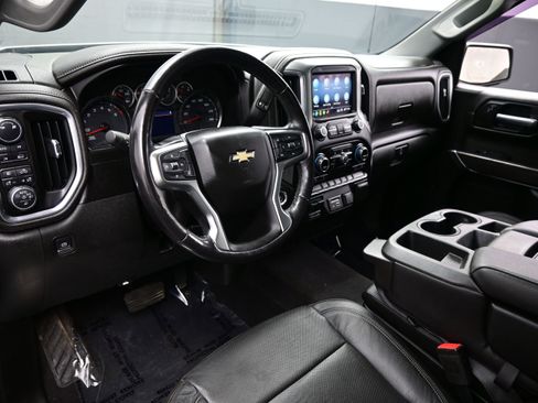 Used 2019 Chevrolet Silverado 1500 LTZ w/ Max Trailering Package AWD/4WD image 12