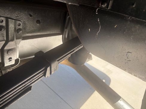 Used 1990 Chevrolet Suburban 4WD image 38