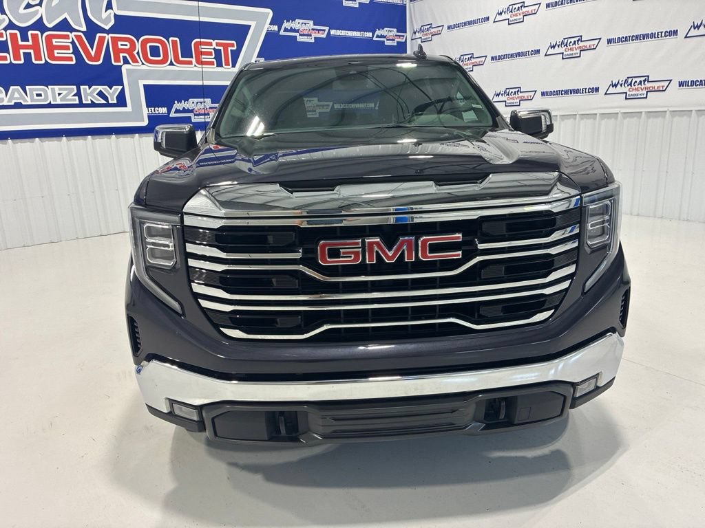 Used 2025 GMC Sierra 1500 SLT AWD/4WD image 10