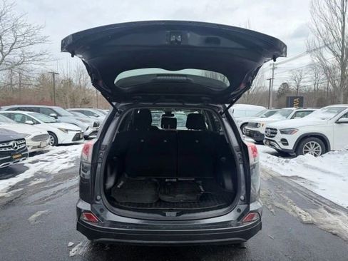 Used 2018 Toyota RAV4 LE w/ All Weather Liner Package image 21