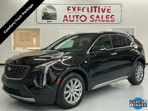 Used 2021 Cadillac XT4 Premium Luxury image 1