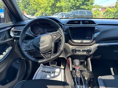 Used 2021 Chevrolet TrailBlazer RS w/ Sun and Liftgate Package AWD/4WD image 25