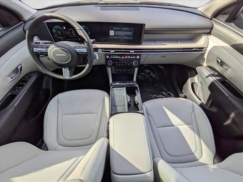 New 2026 Hyundai Tucson SEL image 3