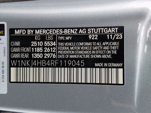 Used 2024 Mercedes-Benz GLC 300 4MATIC image 17