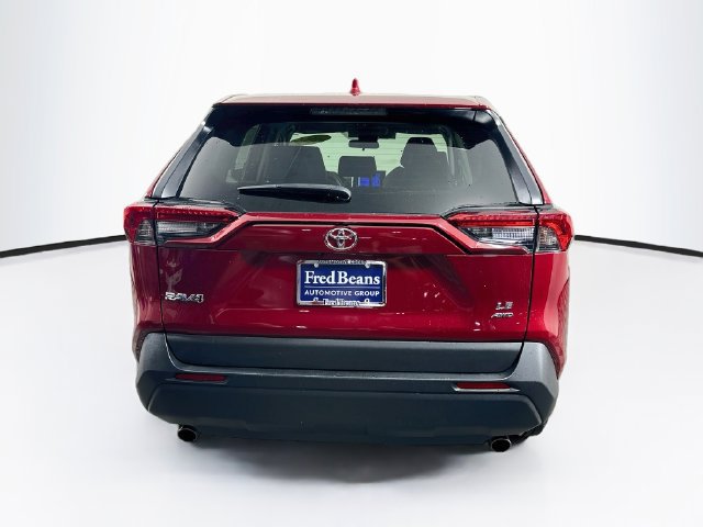 Certified 2024 Toyota RAV4 LE AWD/4WD image 7