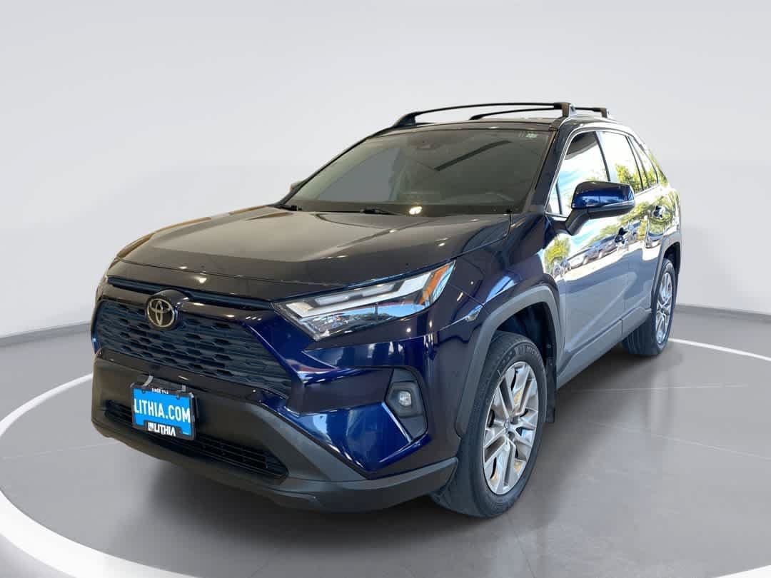 Certified 2022 Toyota RAV4 XLE Premium AWD/4WD image 1