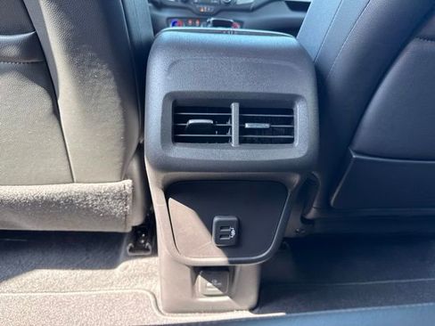 Certified 2024 GMC Terrain SLT w/ Tech Package AWD/4WD image 15