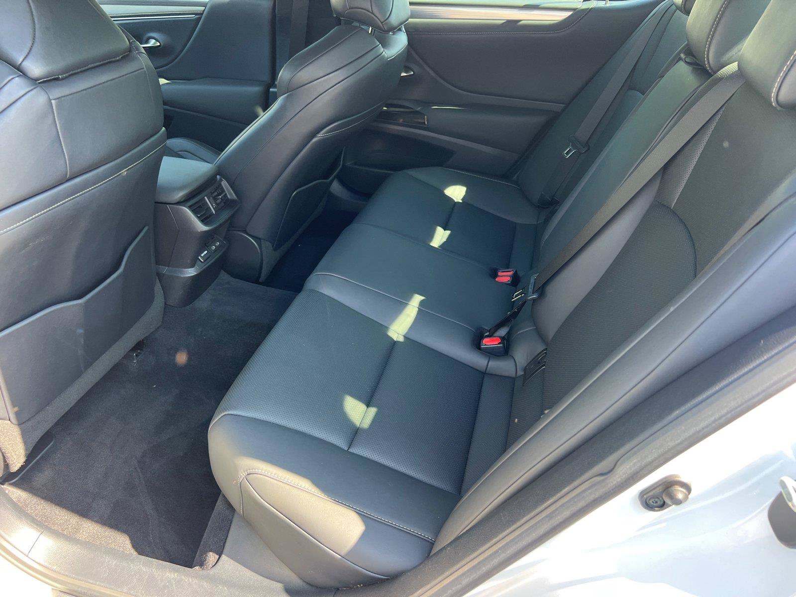 Certified 2022 Lexus ES 350 F Sport w/ Accessory Package FWD image 20