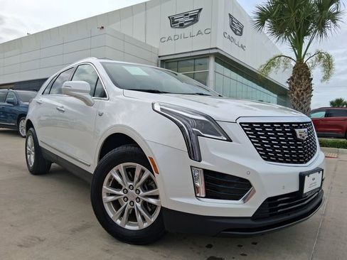Used 2024 Cadillac XT5 Luxury w/ LPO, Floor Liner Package FWD image 1