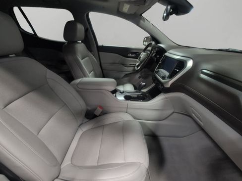 Used 2018 GMC Acadia SLT image 15