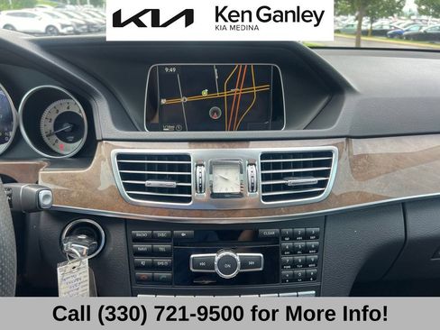 Used 2014 Mercedes-Benz E 350 4MATIC Sedan image 12