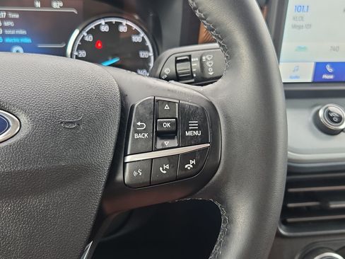 Used 2024 Ford Maverick Lariat FWD image 19