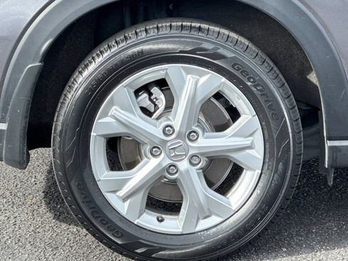 Used 2024 Honda HR-V LX image 11