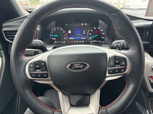 Used 2023 Ford Explorer Timberline image 31