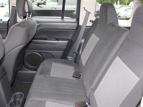 Used 2011 Jeep Patriot Sport w/ PWR Value Group AWD/4WD image 17