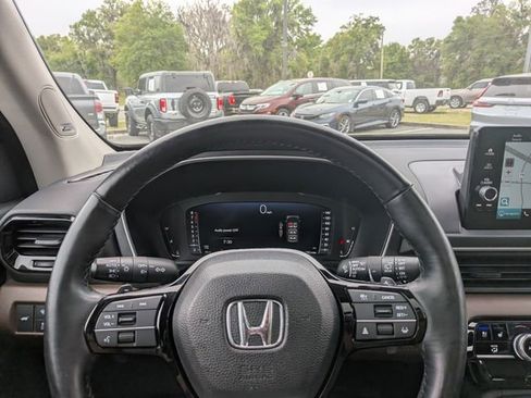 Used 2023 Honda Pilot Elite image 30