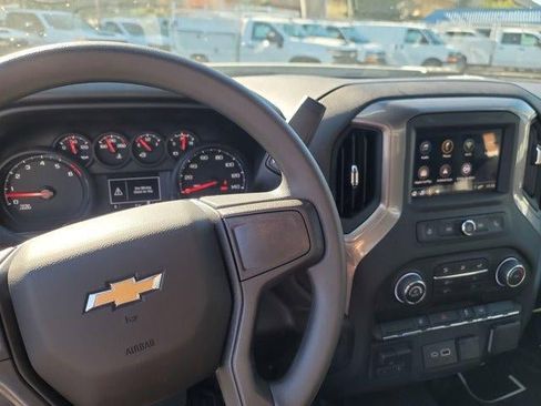 Used 2026 Chevrolet Silverado 2500 W/T w/ WT Convenience Package RWD image 11
