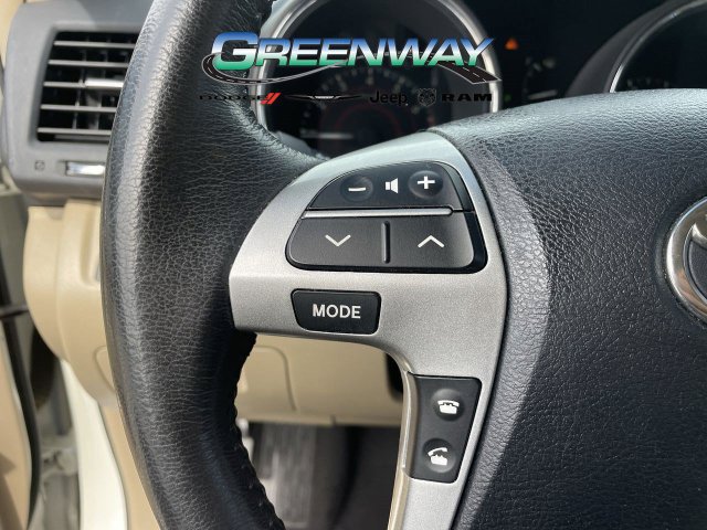 Used 2012 Toyota Highlander Limited w/ Tow Pkg FWD image 27