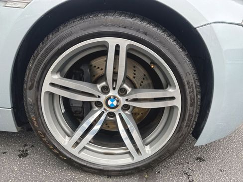 Used 2006 BMW M6 Coupe RWD image 2