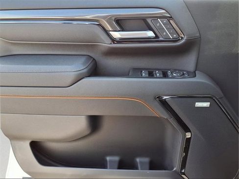 New 2026 GMC Sierra 2500 AT4 image 15