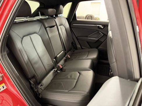 Used 2024 Audi Q3 2.0T Premium Plus w/ Premium Plus Package AWD/4WD image 38