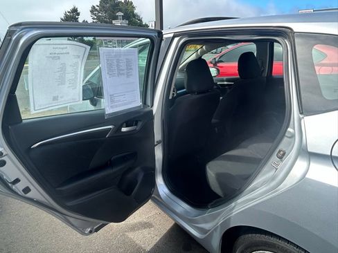 Used 2015 Honda Fit EX image 27