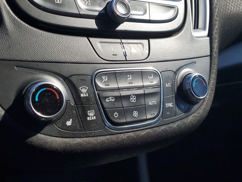 Used 2024 Chevrolet Malibu LT image 26