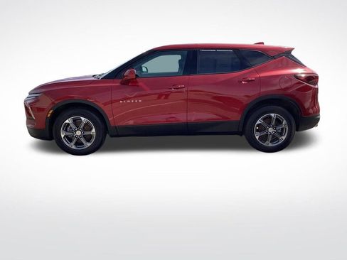 Used 2025 Chevrolet Blazer LT AWD/4WD image 7
