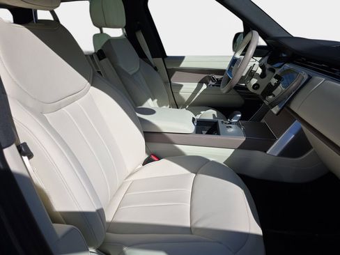 New 2026 Land Rover Range Rover SE AWD/4WD image 10