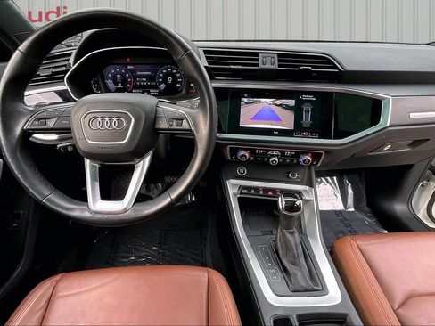 Used 2021 Audi Q3 2.0T Premium Plus w/ Premium Plus Package AWD/4WD image 7