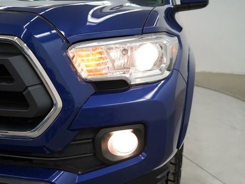 Used 2023 Toyota Tacoma SR5 AWD/4WD image 58