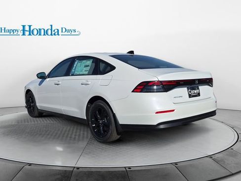 New 2025 Honda Accord SE image 17